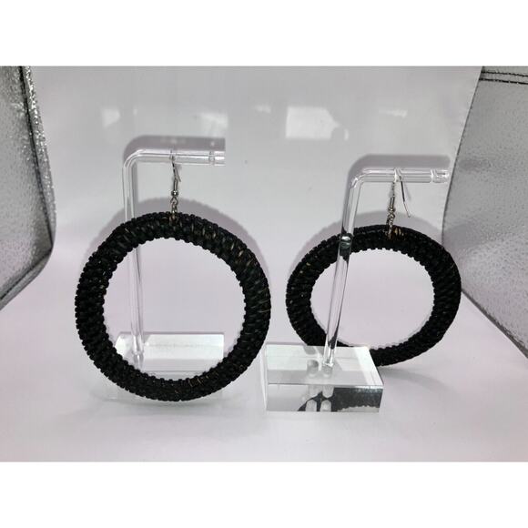 NWT! Plunder Distress Large Black Hoop 3 7/8" Earrings! - Picture 7 of 8